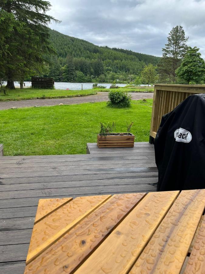 Bonnie Lodge-Lochside Location With Hot Tub Invergarry Exteriör bild