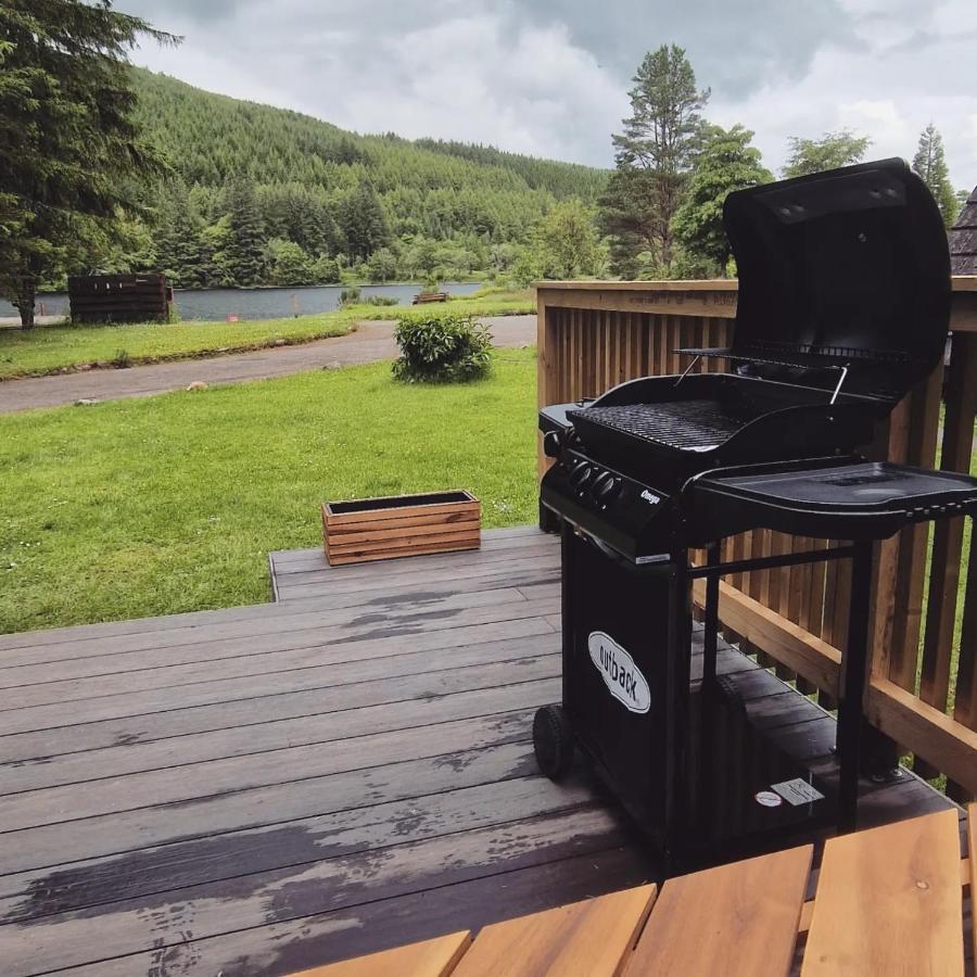 Bonnie Lodge-Lochside Location With Hot Tub Invergarry Exteriör bild