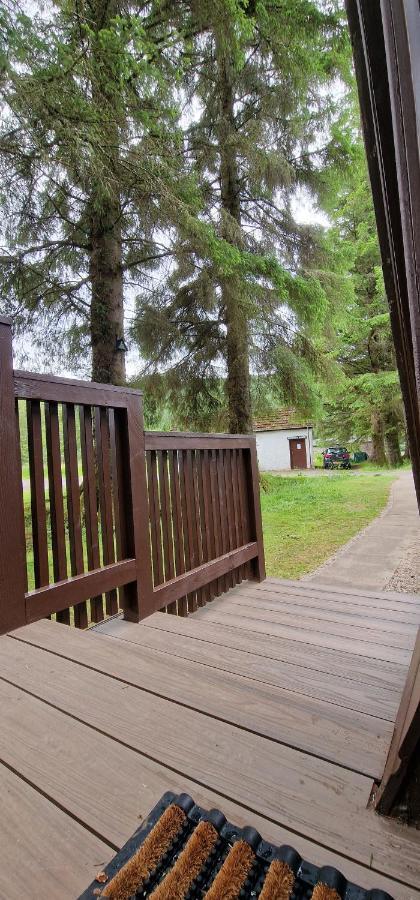 Bonnie Lodge-Lochside Location With Hot Tub Invergarry Exteriör bild